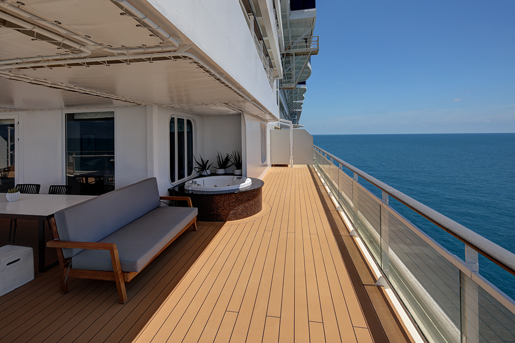 Celebrity Cruises Millennium Revolution Penthouse Suite 3.jpg